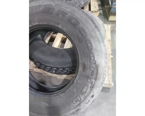 BF GOODRICH 275/80R22.5 TIRE