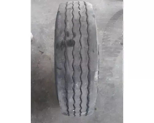 BF GOODRICH 275/80R22.5 TIRE