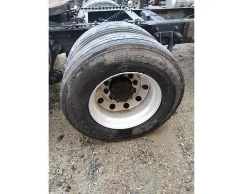 BF GOODRICH 295/75R22.5 TIRE