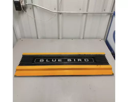 BLUE BIRD AARE Grille