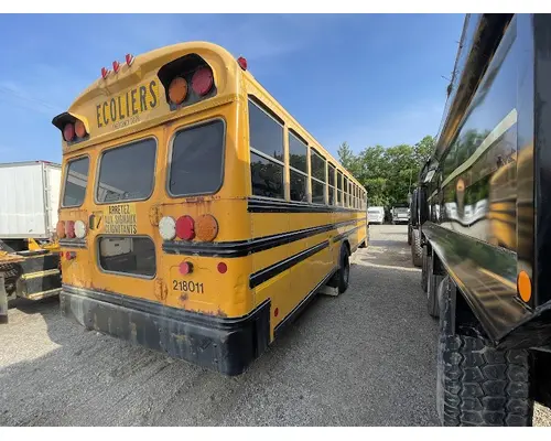 BLUE BIRD COMMERCIAL BUS Complete Vehicle
