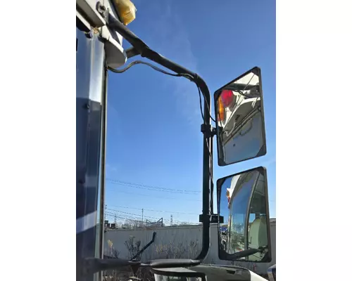 BLUE BIRD TC2000 Side View Mirror