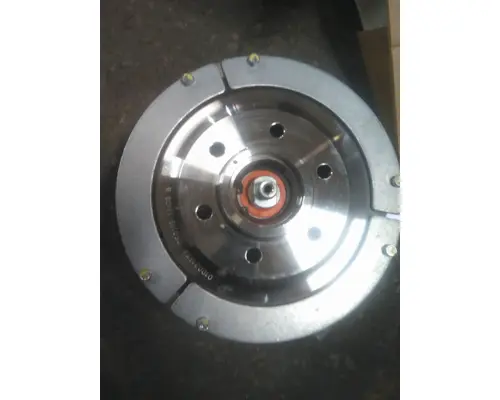 BORG WARNER 1097-06880-04 FAN CLUTCHHUB ASSEMBLY