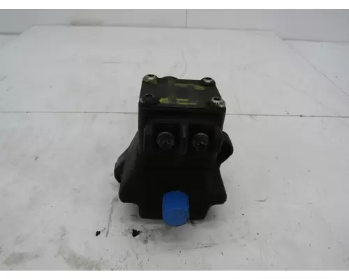 BOSCH 0 986 445 004 Fuel Injector