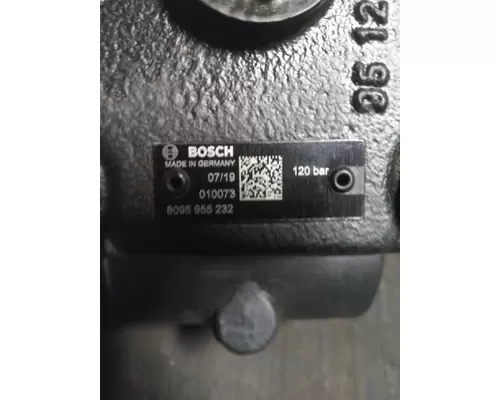 BOSCH 8095-955-232 POWER STEERING GEAR