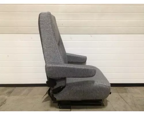 BOSTROM 2343082552 Seat (non-Suspension)