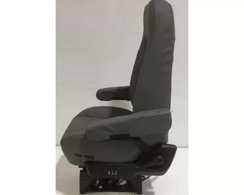 BOSTROM Pro Ride Seat, Front