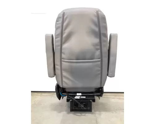 BOSTROM Pro Ride Seat, Front