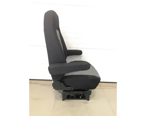 BOSTROM Pro Ride Seat, Front