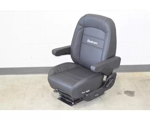 BOSTROM Pro Ride Seat, Front