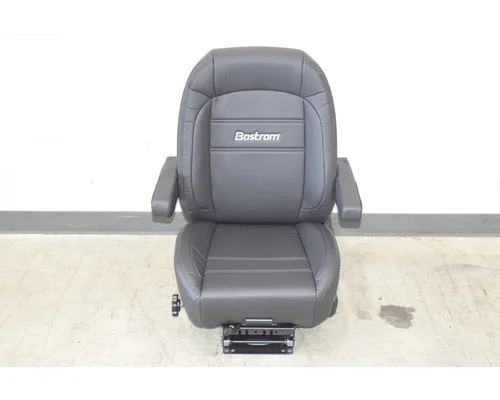 BOSTROM Pro Ride Seat, Front