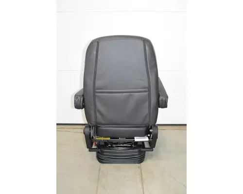 BOSTROM Wide Ride+Serta Seat, Front