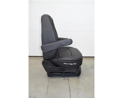 BOSTROM Wide Ride+Serta Seat, Front