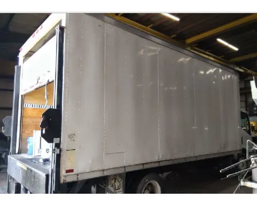 BOX VAN ISUZU TRUCK BODIES, BOX VANFLATBEDUTILITY