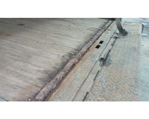 BOX VAN MORGAN TRUCK BODIES, BOX VANFLATBEDUTILITY