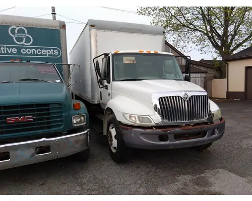 BOX VAN SUPREME CORP TRUCK BODIES, BOX VANFLATBEDUTILITY
