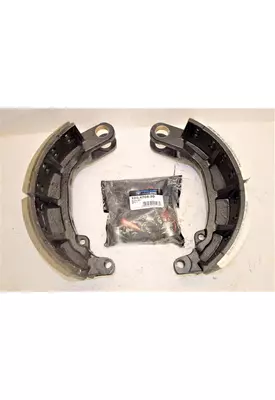 BRAKE SHOE KIT  Brake Shoes