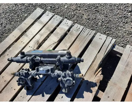 BRAKE AIR REGULATING  VALVE, AIR