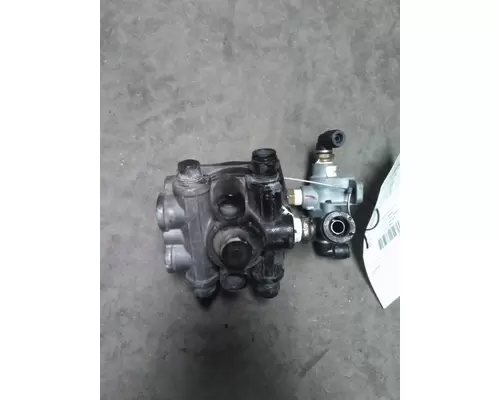 BRAKE AIR REGULATING  VALVE, AIR