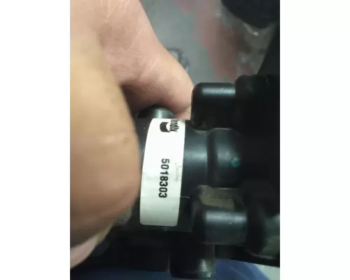 BRAKE DASH CONTROL VALVE, AIR