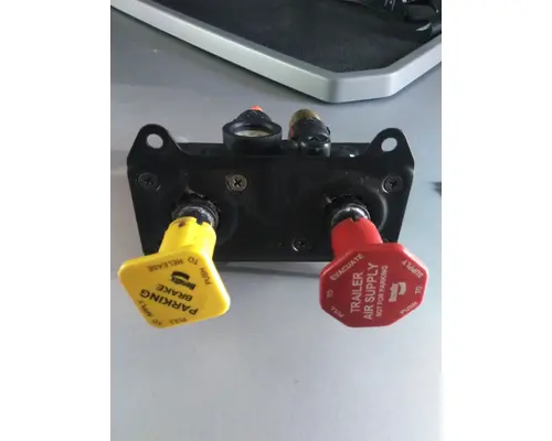 BRAKE DASH CONTROL VALVE, AIR