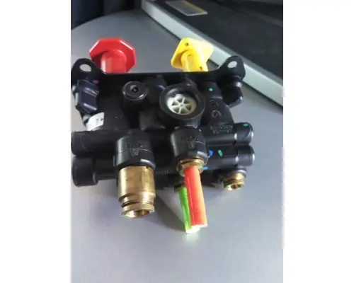 BRAKE DASH CONTROL VALVE, AIR