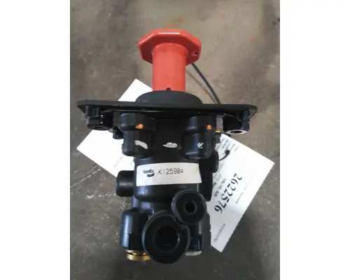 BRAKE DASH CONTROL VALVE, AIR