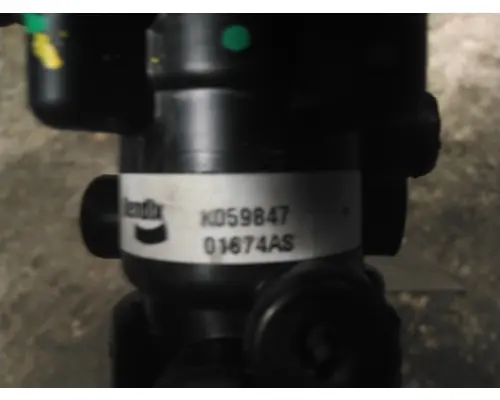 BRAKE PARK BRAKE VALVE, AIR