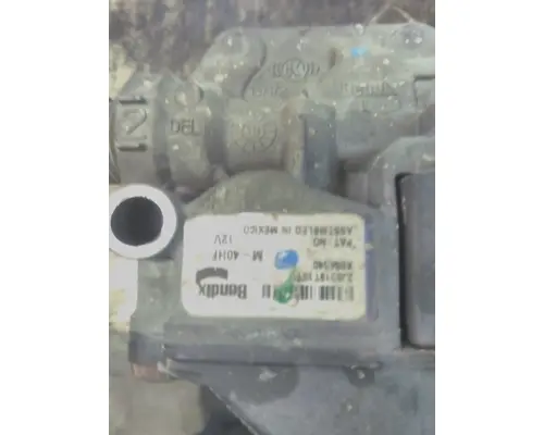 BRAKE PARK BRAKE VALVE, AIR