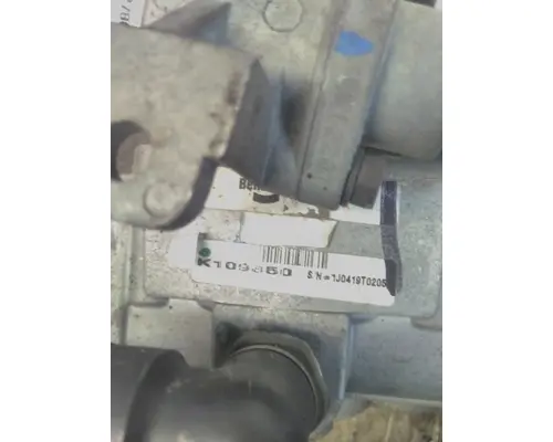 BRAKE PARK BRAKE VALVE, AIR