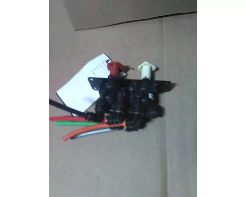 BRAKE PARK BRAKE VALVE, AIR