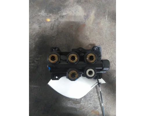 BRAKE PARK BRAKE VALVE, AIR