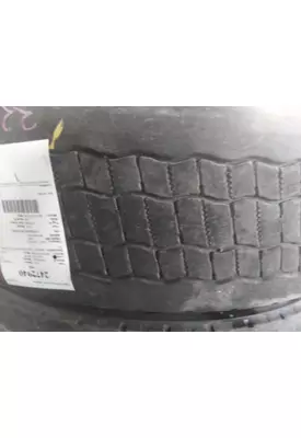 BRIDGESTONE 11R22.5 TIRE