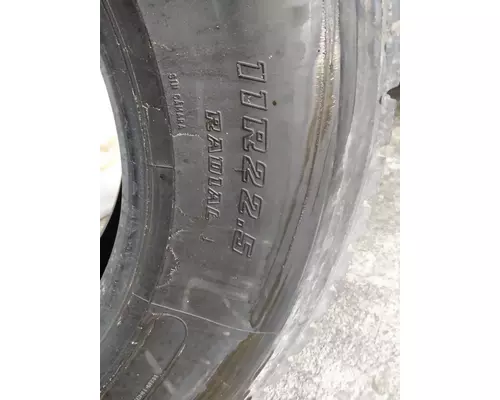 BRIDGESTONE 11R22.5 TIRE