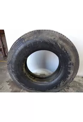 BRIDGESTONE 11R22.5 TIRE