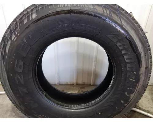 BRIDGESTONE 11R22.5 TIRE