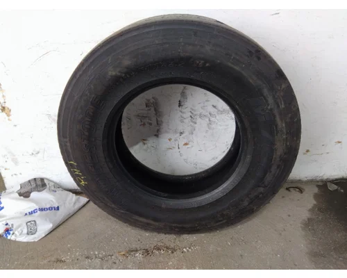 BRIDGESTONE 11R22.5 TIRE