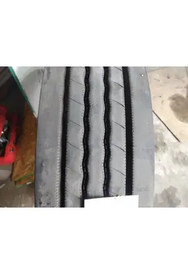 BRIDGESTONE 11R22.5 TIRE