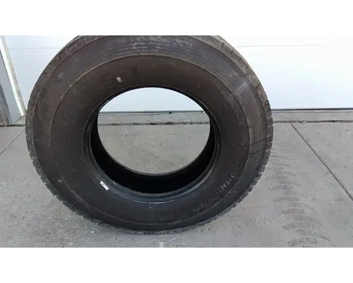 BRIDGESTONE 11R22.5 TIRE