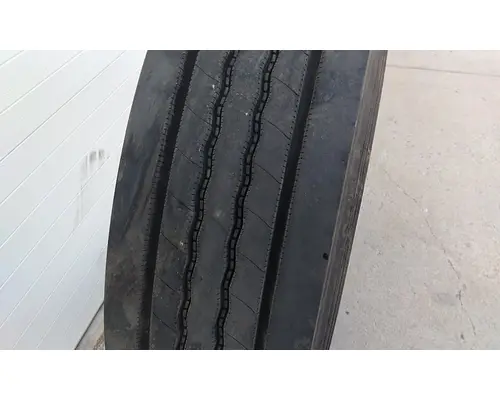 BRIDGESTONE 11R22.5 TIRE