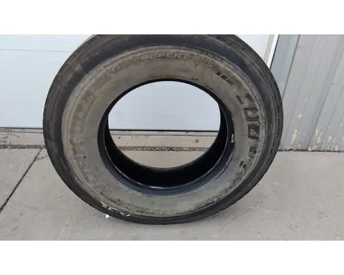 BRIDGESTONE 11R22.5 TIRE
