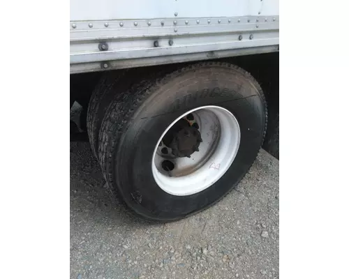 BRIDGESTONE 11R22.5 TIRE