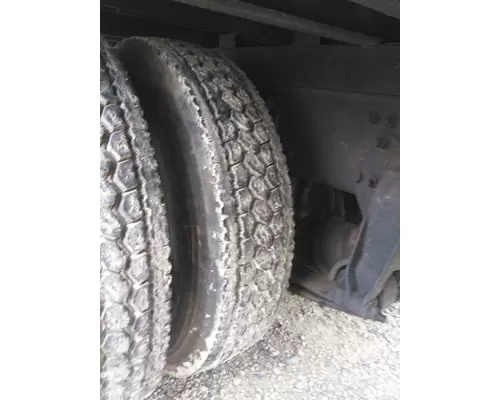 BRIDGESTONE 11R22.5 TIRE