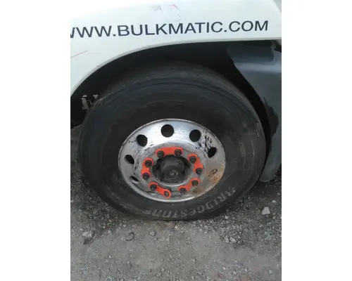 BRIDGESTONE 11R22.5 TIRE