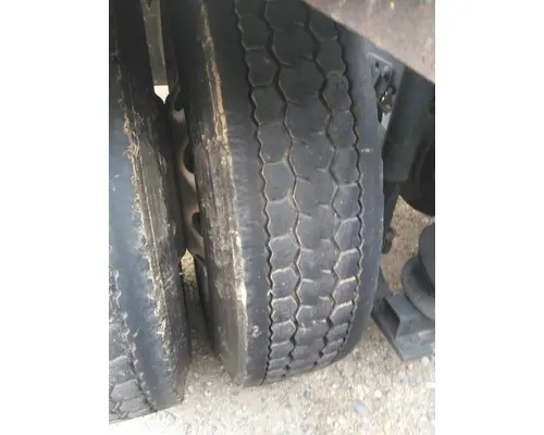 BRIDGESTONE 11R22.5 TIRE
