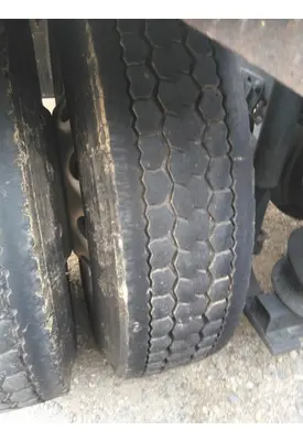 BRIDGESTONE 11R22.5 TIRE