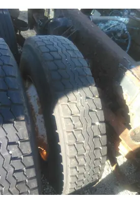 BRIDGESTONE 11R22.5 TIRE