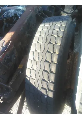 BRIDGESTONE 11R22.5 TIRE