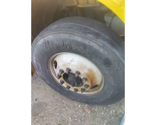 BRIDGESTONE 11R22.5 TIRE