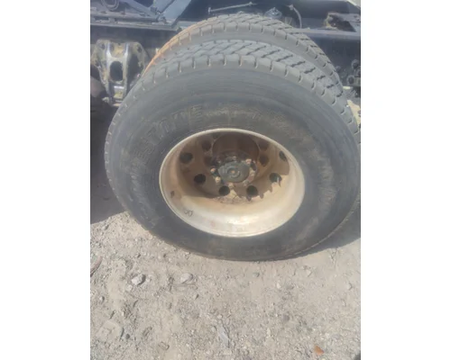 BRIDGESTONE 11R22.5 TIRE